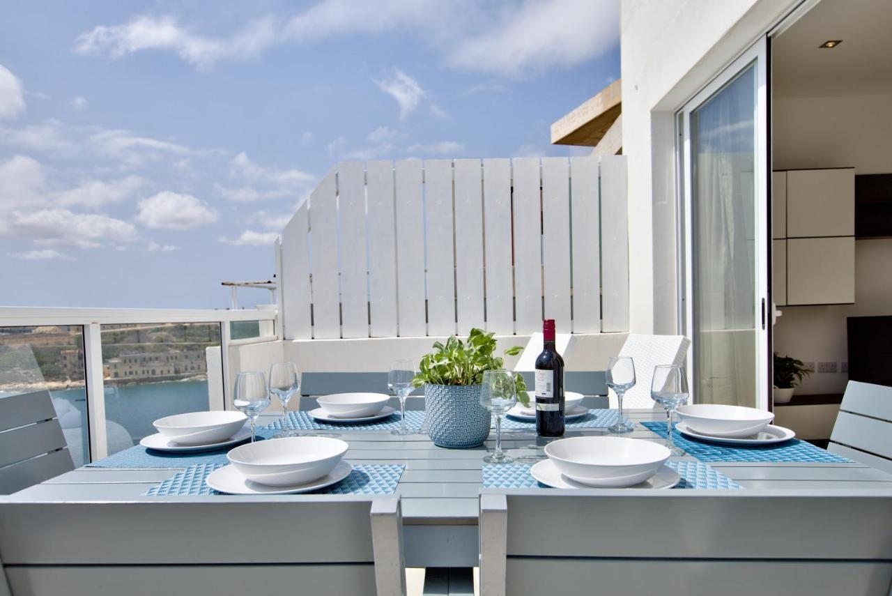 Apartament Sliema Duplex Penthouse With Sea Views & Private Terrace By Shortletsmalta Zewnętrze zdjęcie