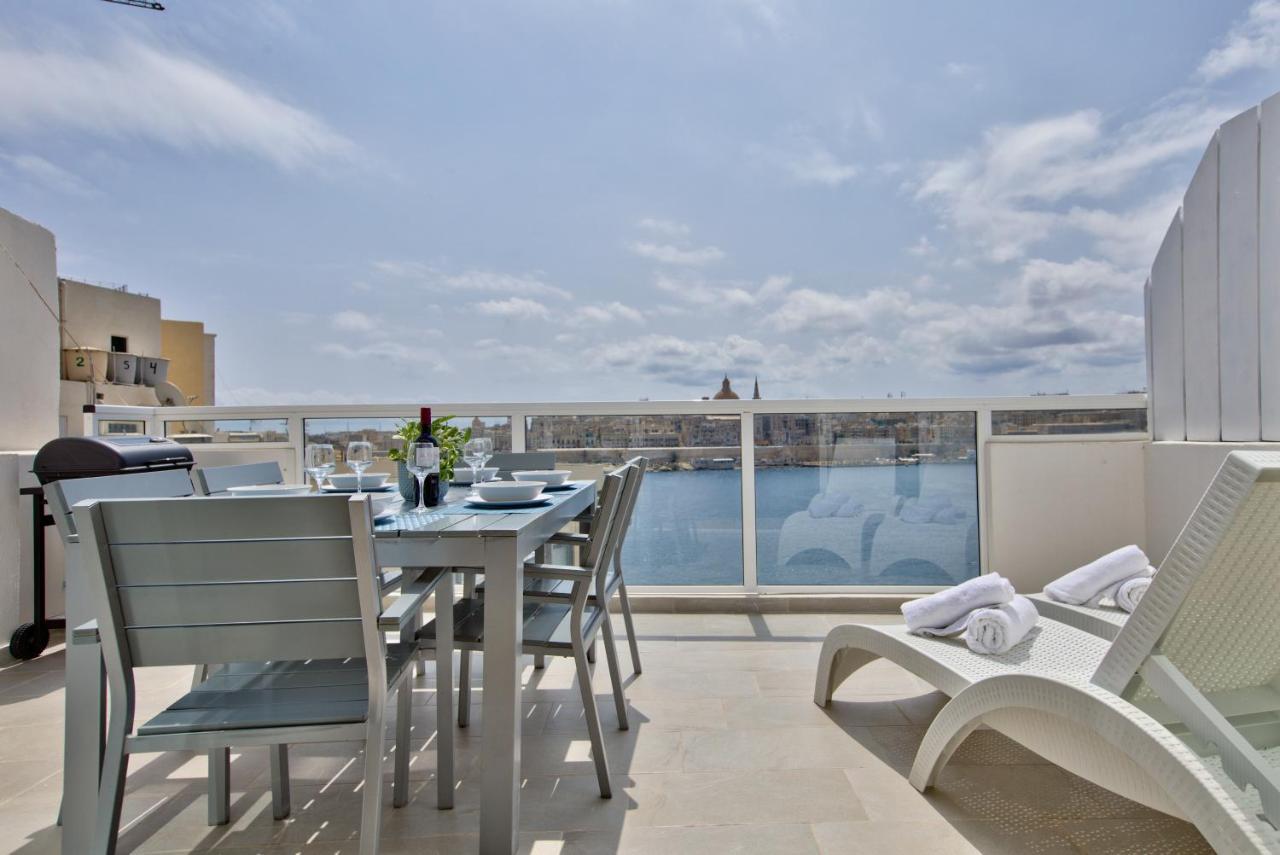 Apartament Sliema Duplex Penthouse With Sea Views & Private Terrace By Shortletsmalta Zewnętrze zdjęcie